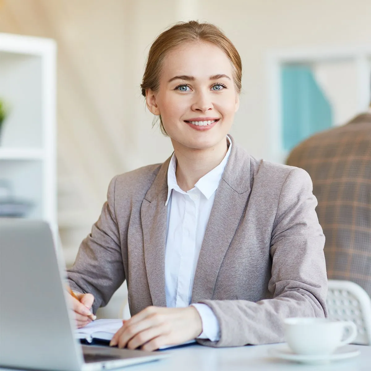 Менеджер по работе с ключевыми торговыми сетями